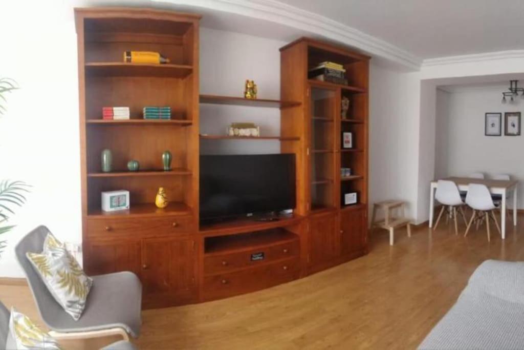 Apto 2 Habitaciones, Garaje Gratis Madrid Buitenkant foto